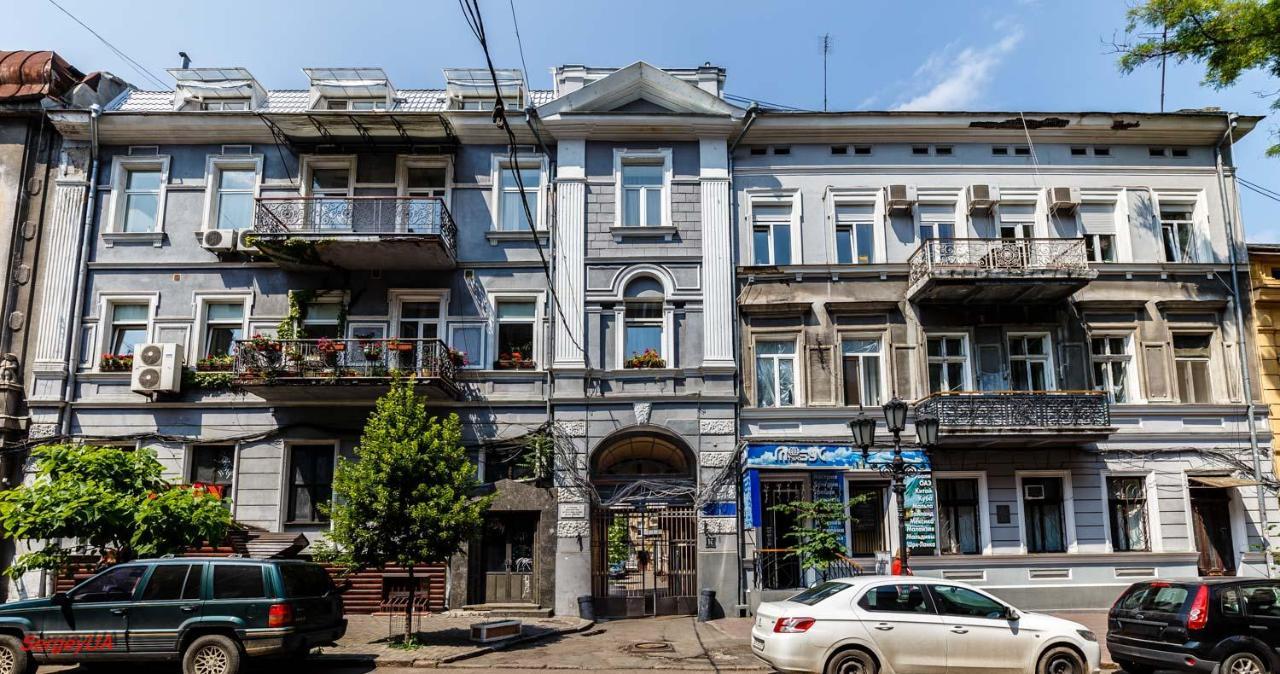 Apart Hotel Lyon D'Opera Odessa Eksteriør billede