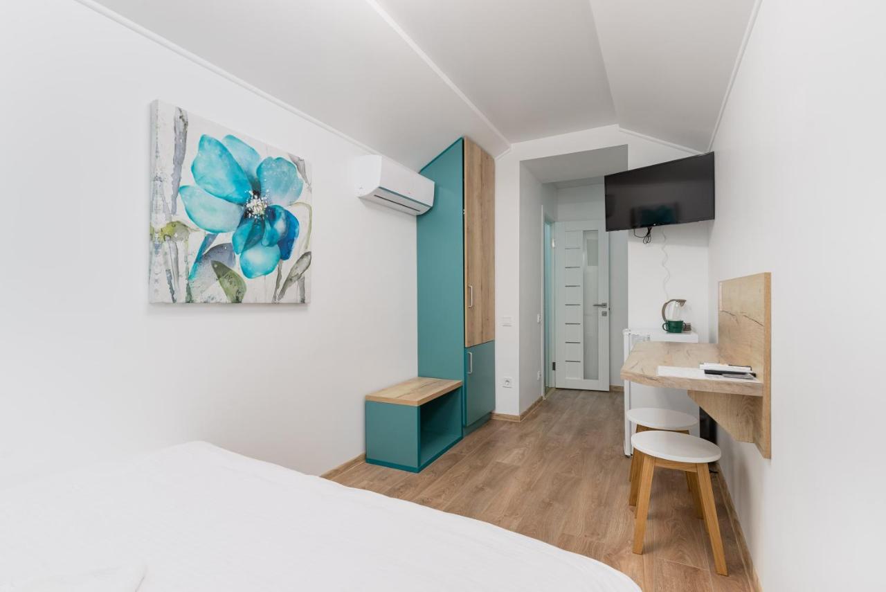 Apart Hotel Lyon D'Opera Odessa Eksteriør billede