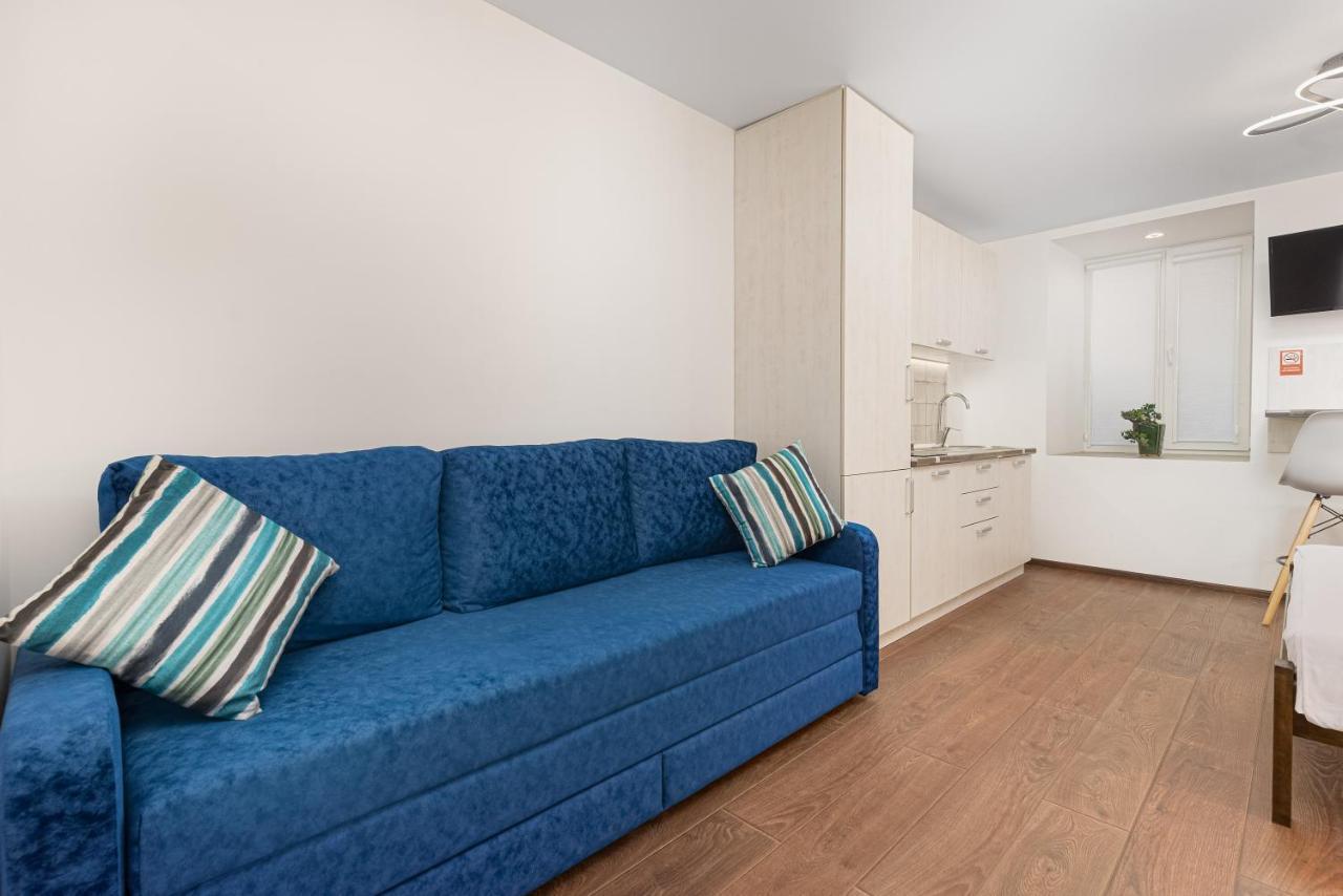 Apart Hotel Lyon D'Opera Odessa Eksteriør billede